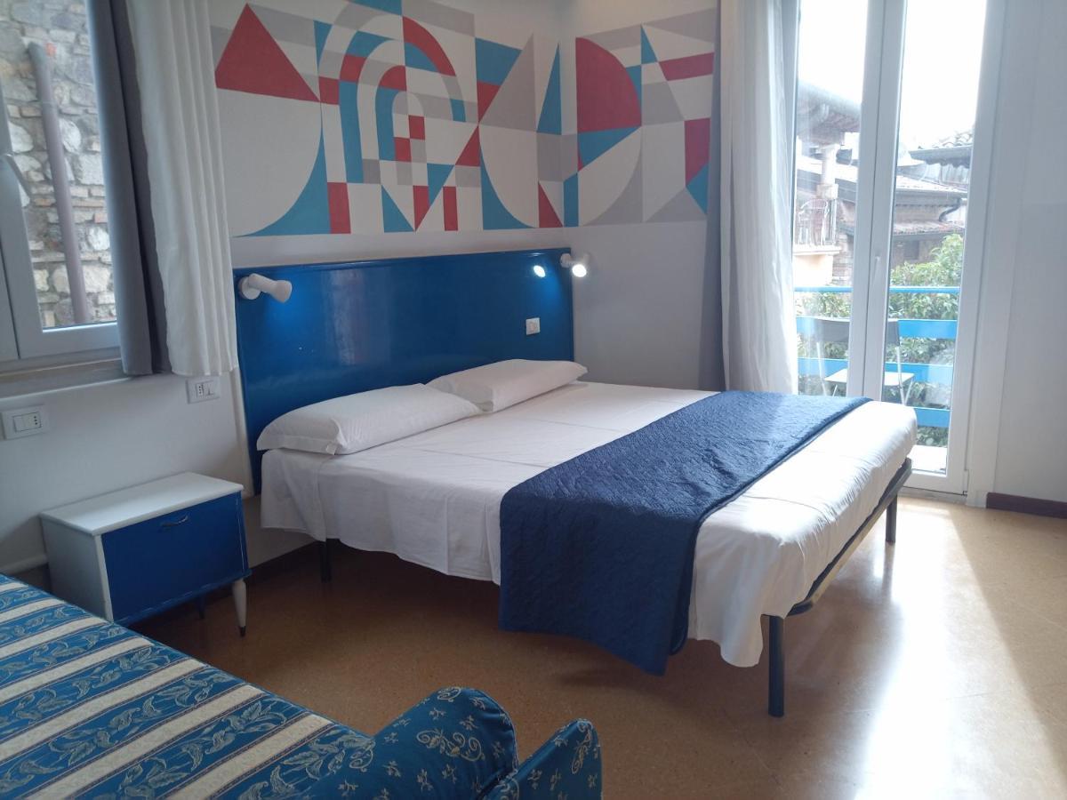 Vegan B&B Meuble Adriana Sirmione Buitenkant foto